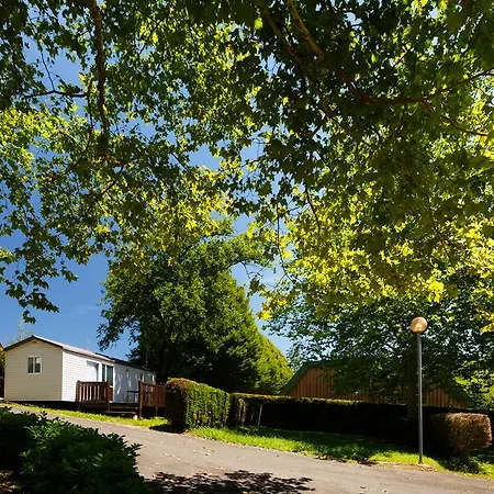 Camping De Mosqueros 2* Salies-de-Béarn